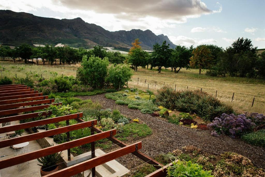 Vineyard Views Country House Riebeek-Kasteel Exteriör bild